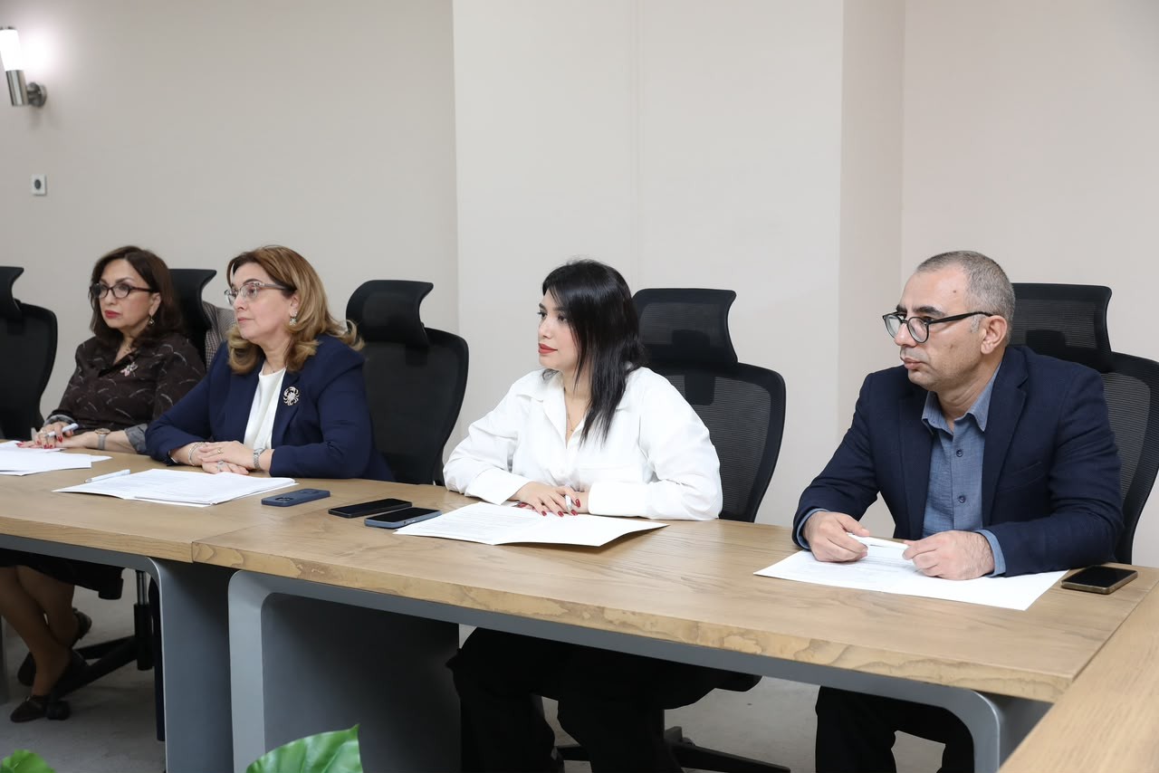 AQTA yanında İctimai Şuranın növbəti iclası keçirilib - FOTOLAR